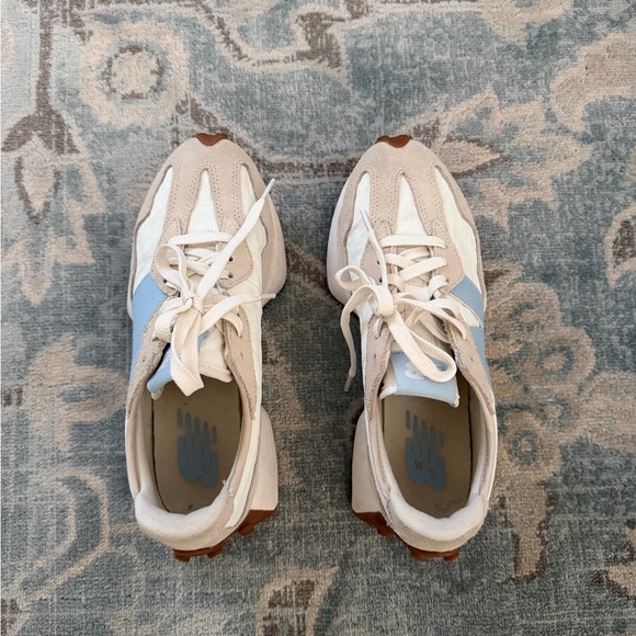 New Balance 327 Beige and Blue Sneakers - Picture 2 of 5